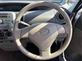 2011 Daihatsu Tanto
