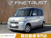 2011 Daihatsu Tanto