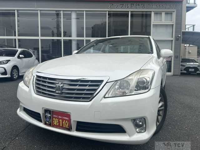 2010 Toyota Crown