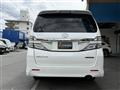 2014 Toyota Vellfire
