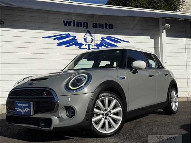 2020 BMW MINI