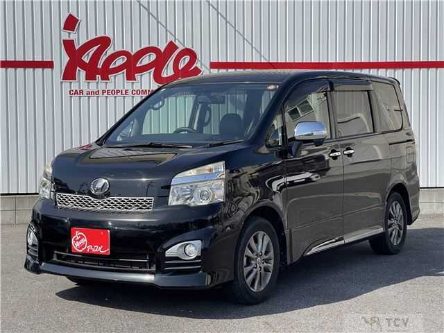 2013 Toyota Voxy