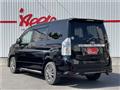 2013 Toyota Voxy