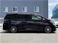 2010 Toyota Vellfire