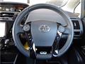 2016 Toyota PRIUS α