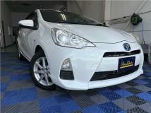 2013 Toyota AQUA