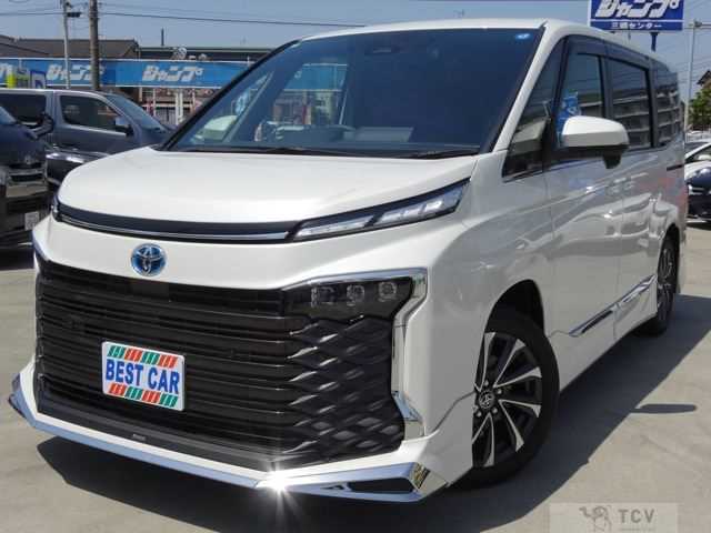 2025 Toyota Voxy