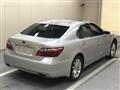 2010 Lexus LS