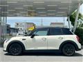 2021 BMW MINI