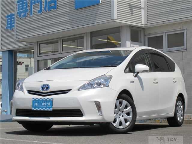 2012 Toyota PRIUS α