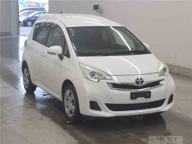 2015 Toyota Ractis
