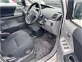 2006 Toyota Voxy
