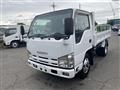 2013 Isuzu Elf Truck