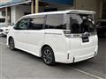 2017 Toyota Voxy