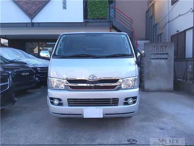 2009 Toyota Regiusace Van