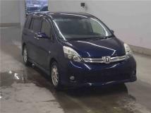 2013 Toyota Isis