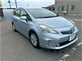 2012 Toyota PRIUS α