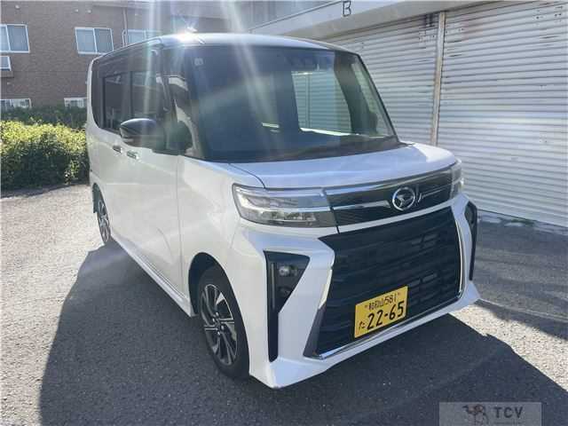 2023 Daihatsu Tanto Custom