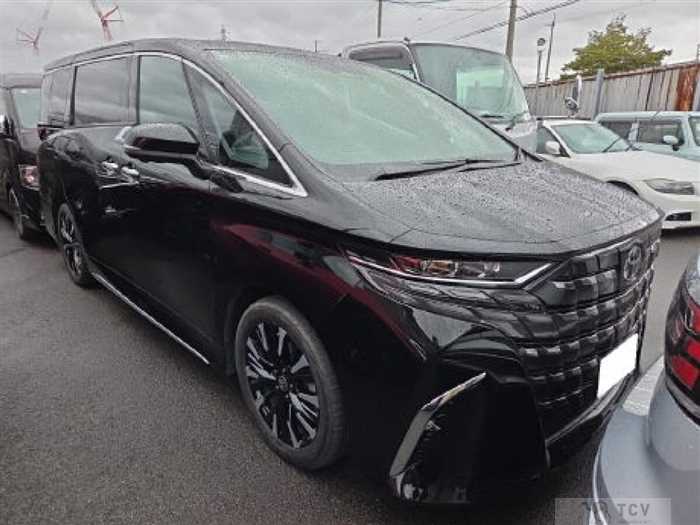 2023 Toyota Alphard Hybrid