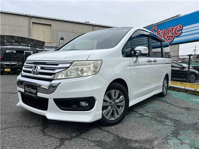 2013 Honda Step WGN