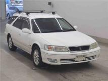 2001 Toyota Mark II Qualis