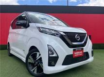 2021 Nissan Nissan Others