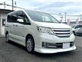 2013 Nissan Serena