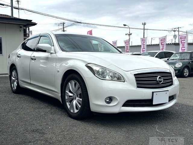 2011 Nissan Fuga