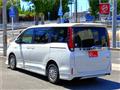 2015 Toyota Noah