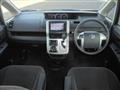 2010 Toyota Voxy