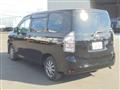 2010 Toyota Voxy