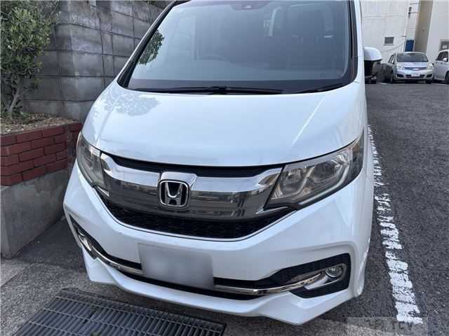 2016 Honda Step WGN