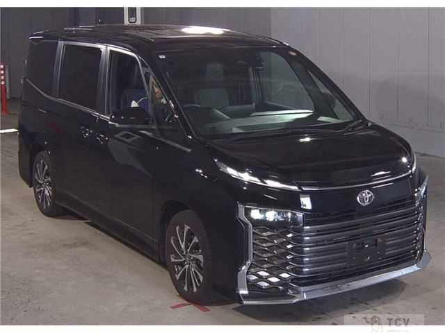 2023 Toyota Voxy