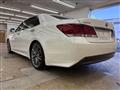 2014 Toyota Crown Athlete Series