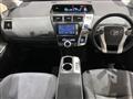 2011 Toyota PRIUS α