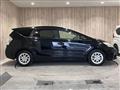 2011 Toyota PRIUS α