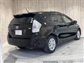 2011 Toyota PRIUS α