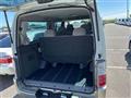 2004 Nissan Caravan Coach