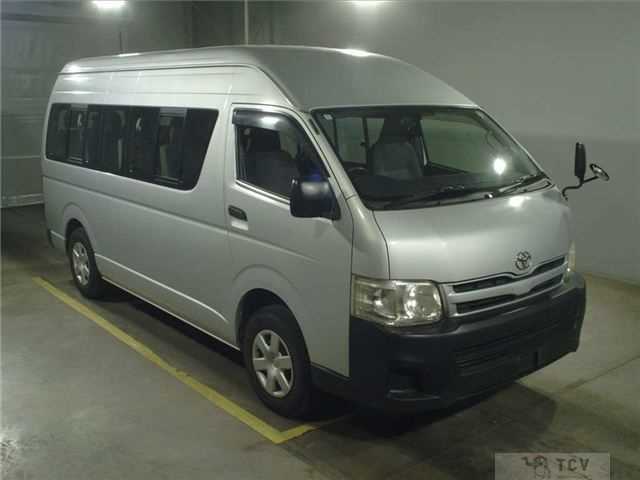 2013 Toyota Hiace Commuter