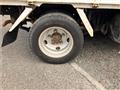 2005 Isuzu Elf Truck