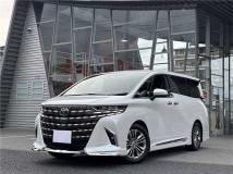 2026 Toyota Alphard Hybrid