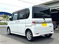 2011 Daihatsu Tanto