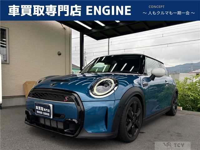 2023 Rover Mini