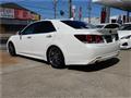 2016 Toyota Crown