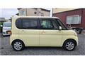 2010 Daihatsu Tanto