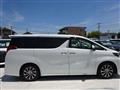 2017 Toyota Alphard G