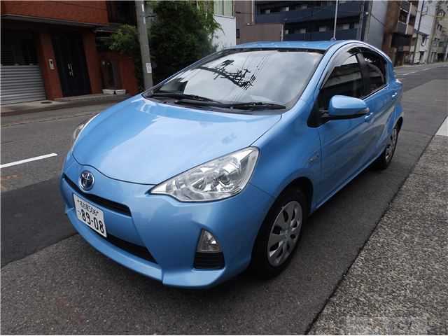 2014 Toyota AQUA