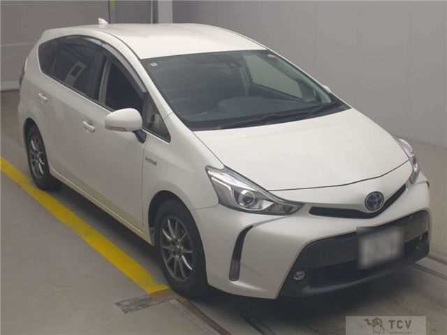 2016 Toyota PRIUS α