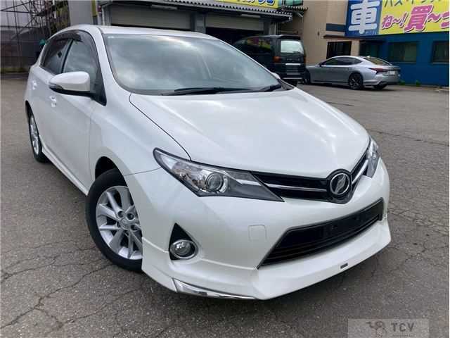 2013 Toyota Auris
