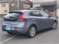 2018 Volvo V40